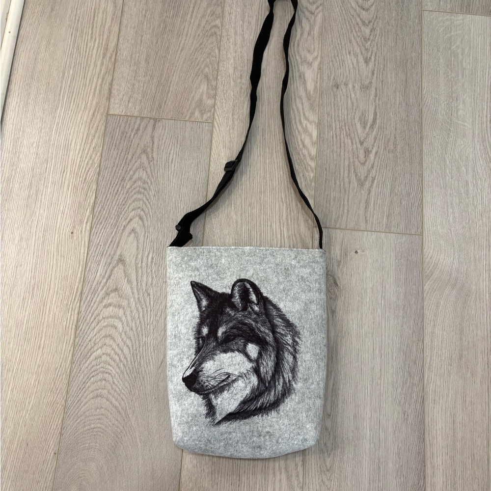 Gray Wolf Print Crossbody Bag